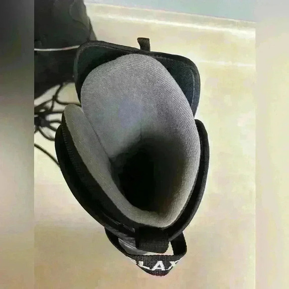 Blax Black Snowboard Boots size 4.5 kids or women (very small) - Picture 2 of 4